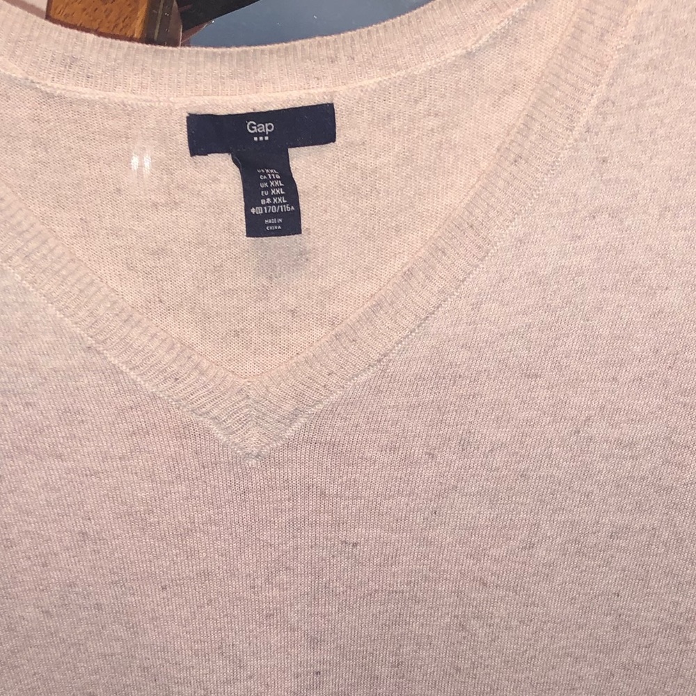 Gap Sweater - Picture 3 of 3